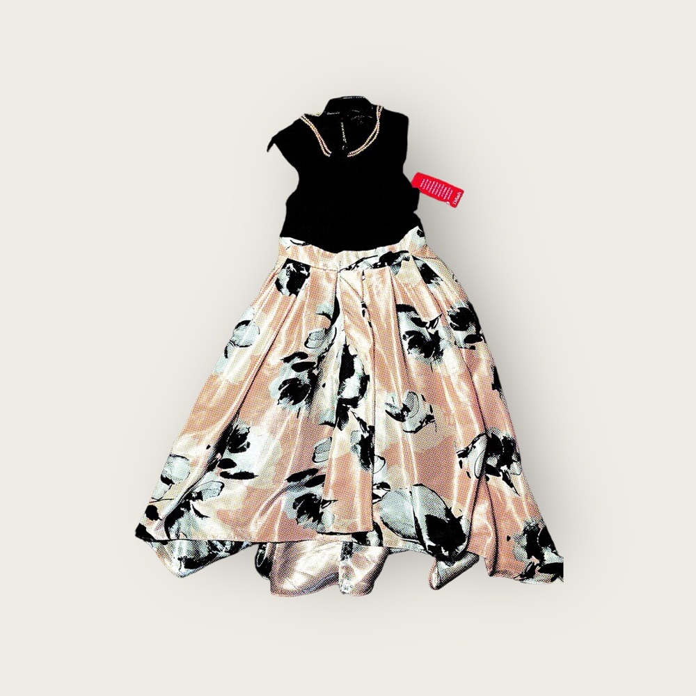 "Ignite Evenings Black & Pink Floral Dress w/ Pearl Necklace - Size 8